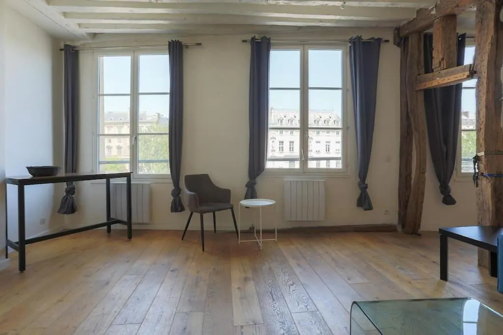 Amazing Flat Views Seine River *